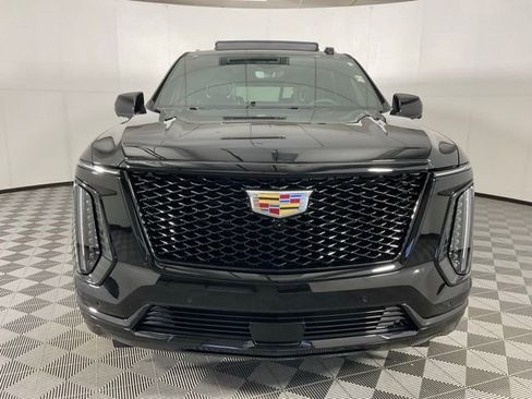 Used 2025 Cadillac Escalade Sport w/ Touring Package AWD/4WD image 2