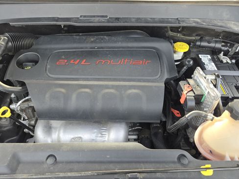 Used 2022 Jeep Compass Latitude image 29