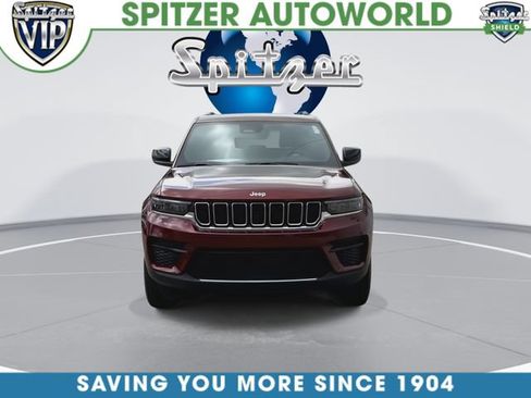 Certified 2024 Jeep Grand Cherokee Laredo X AWD/4WD image 3
