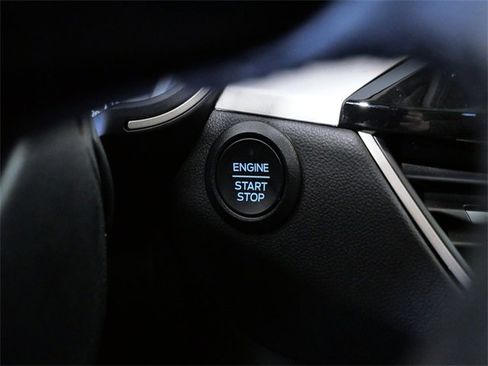 Certified 2022 Ford Escape SE w/ Convenience Package image 21