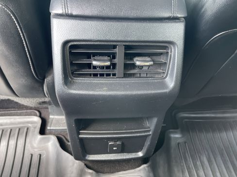 Used 2019 Ford Edge SEL w/ Equipment Group 201A image 39