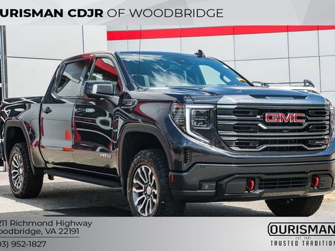 Used 2022 GMC Sierra 1500 AT4 w/ AT4 Premium Package image 1