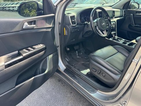 Used 2020 Kia Sportage EX AWD/4WD image 15