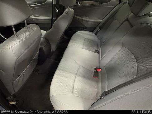 Used 2015 Hyundai Sonata Hybrid FWD image 6