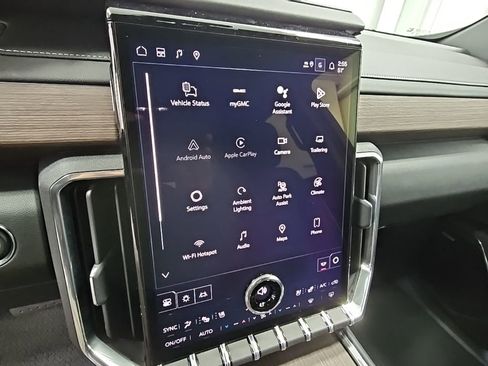 New 2026 GMC Acadia Denali w/ Super Cruise Package image 13