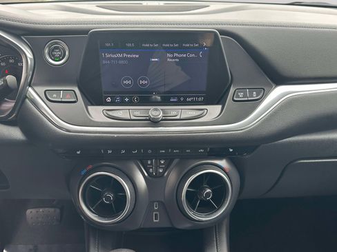 Used 2020 Chevrolet Blazer LT AWD/4WD image 9