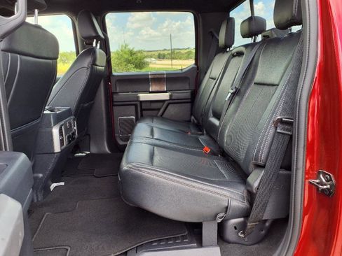 Used 2022 Ford F250 Lariat w/ FX4 Off-Road Package image 9