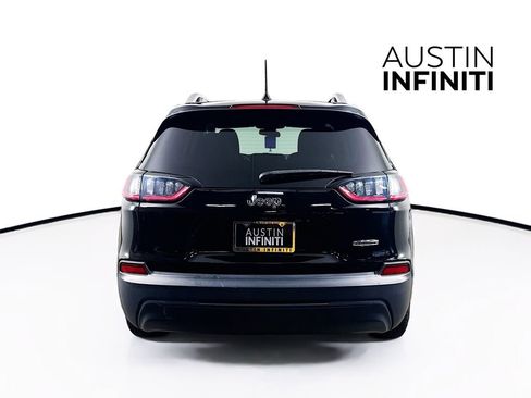 Used 2019 Jeep Cherokee Latitude w/ Popular Appearance Group FWD image 6
