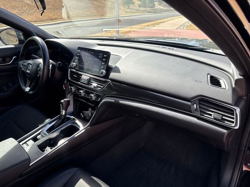 Used 2022 Honda Accord Sport image 28
