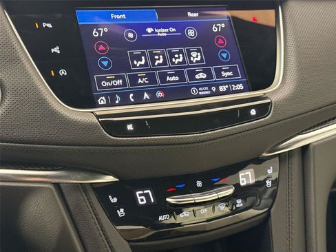 Used 2024 Cadillac XT5 Sportv w/ Technology Package AWD/4WD image 26
