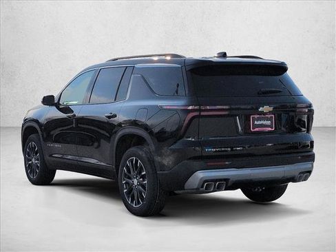 New 2026 Chevrolet Traverse LT w/ Sun and Wheel Package image 9