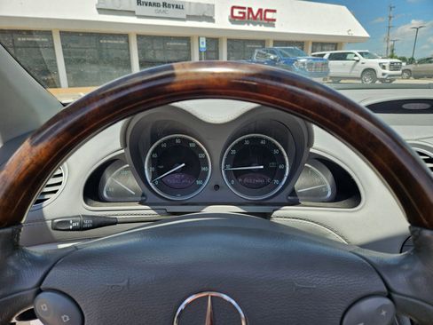 Used 2007 Mercedes-Benz SL 550 image 21