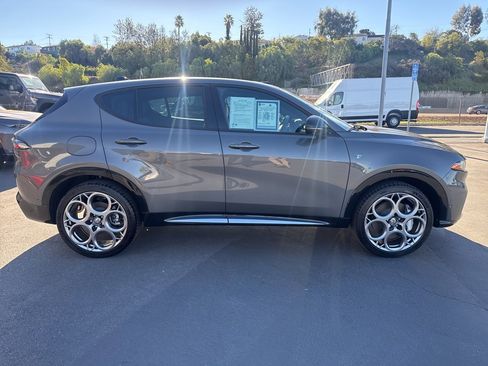 Used 2024 Alfa Romeo Tonale Ti image 9