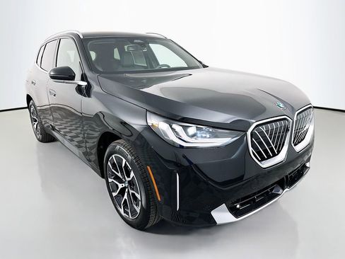 New 2026 BMW X3 xDrive30 w/ Premium Package image 3