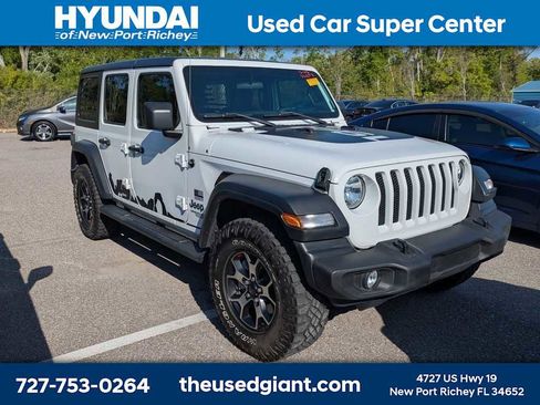 Used 2018 Jeep Wrangler Unlimited Sport S image 4