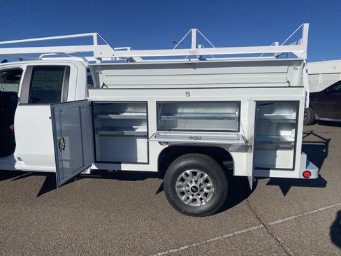 New 2026 Chevrolet Silverado 2500 W/T w/ WT Convenience Package image 11