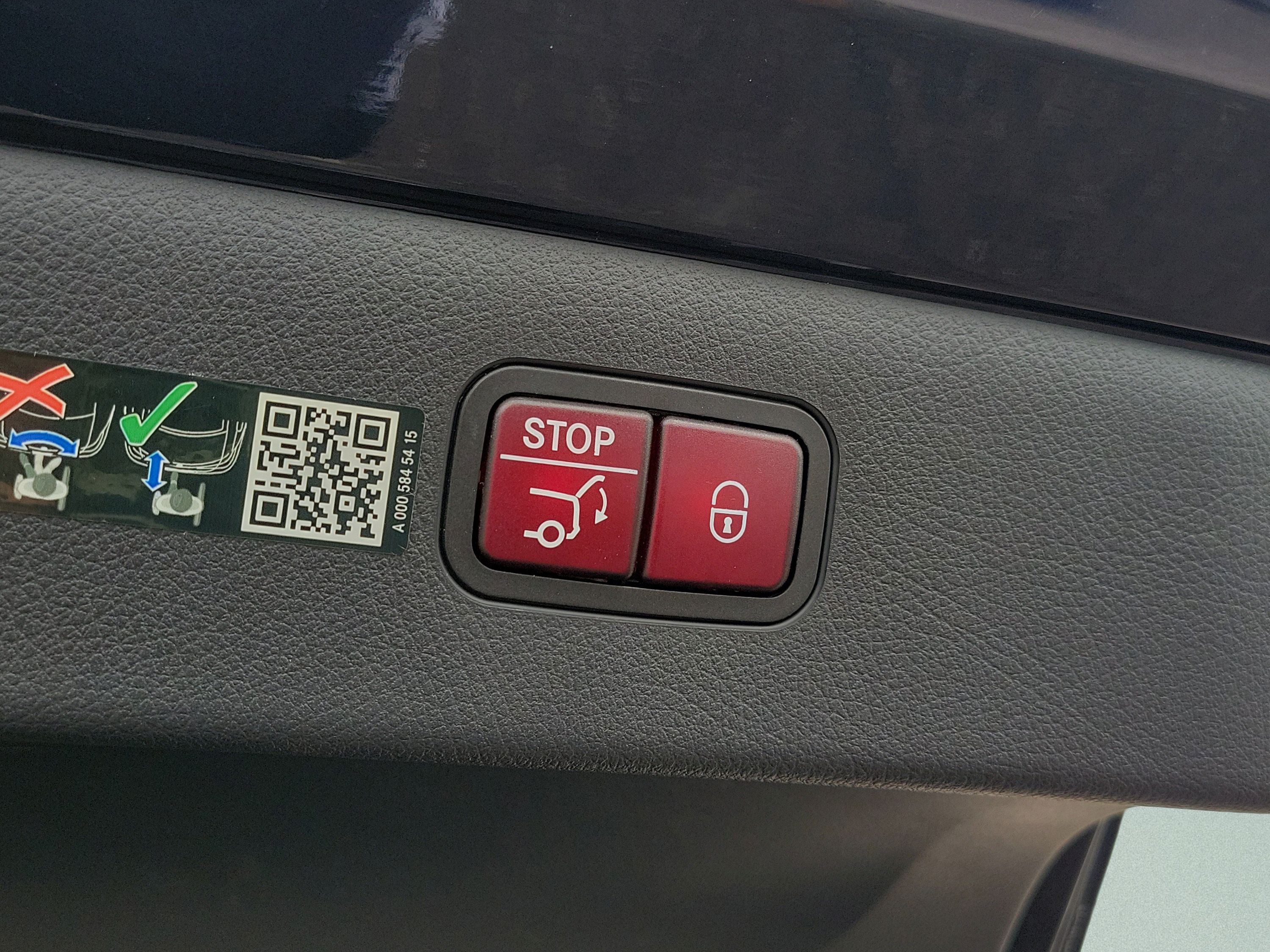 Certified 2024 Mercedes-Benz EQS 580 4MATIC Sedan image 6