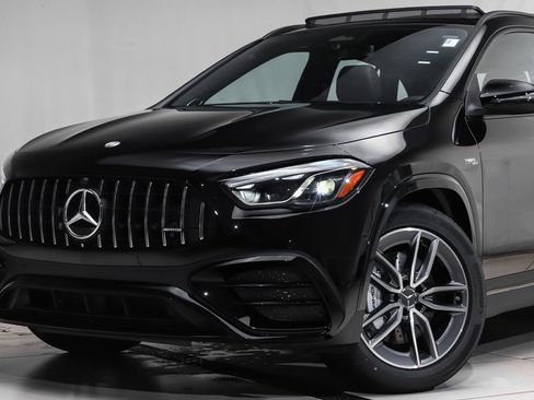 New 2026 Mercedes-Benz GLA 35 AMG 4MATIC image 2