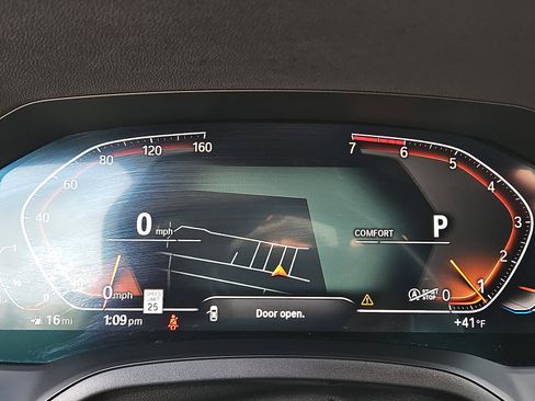 Used 2022 BMW 430i xDrive Convertible w/ Convenience Package image 21