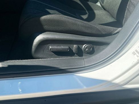 Used 2023 Honda Accord Sport image 24