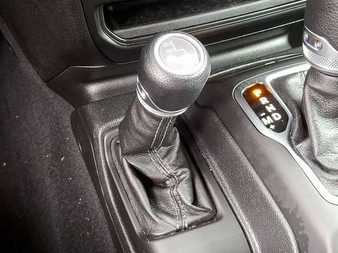 Used 2026 Jeep Wrangler Sport AWD/4WD image 25