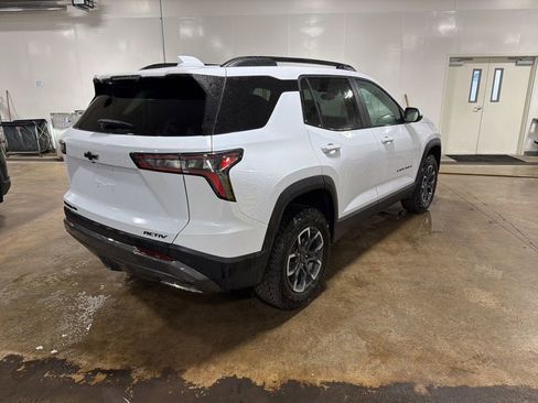New 2026 Chevrolet Equinox ACTIV AWD/4WD image 3