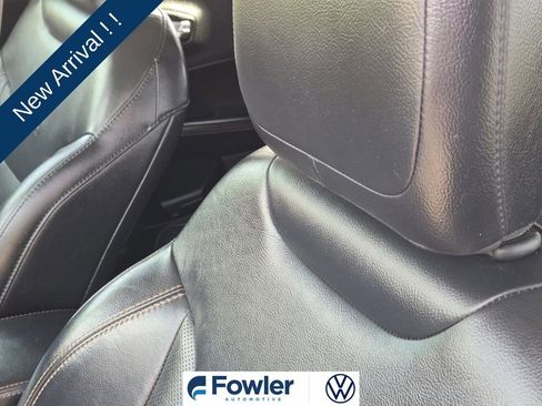 Used 2018 Jeep Compass Limited w/ Navigation Group image 17