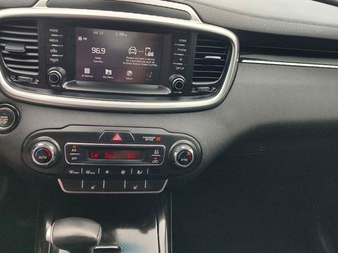 Used 2020 Kia Sorento EX FWD image 18