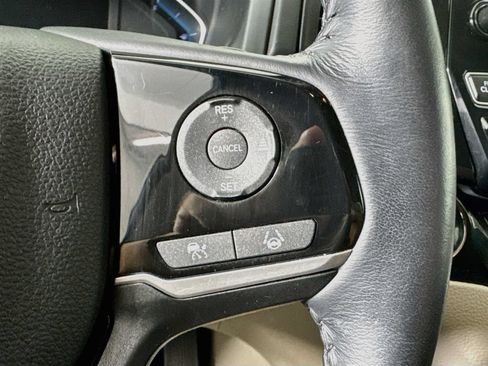 Used 2022 Honda Odyssey Touring image 14