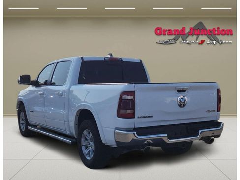 Used 2022 RAM 1500 Laramie AWD/4WD image 4