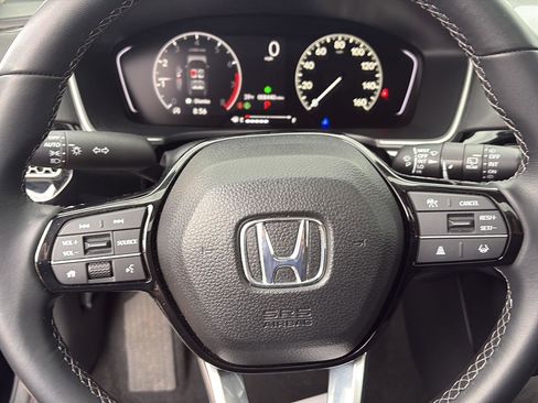 Used 2023 Honda Civic EX-L image 18