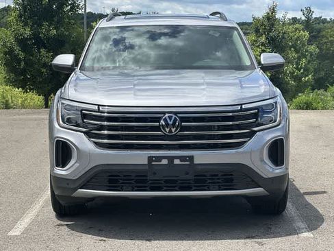 Used 2024 Volkswagen Atlas SE AWD/4WD image 20