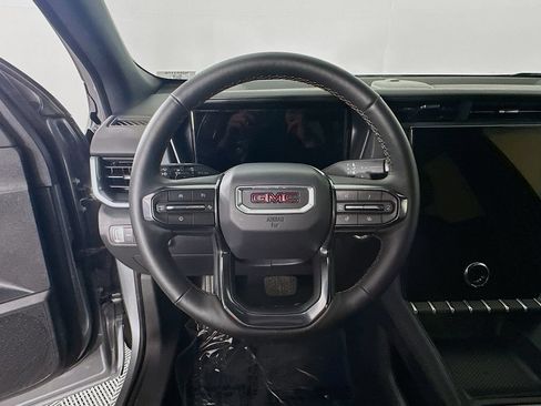 Used 2026 GMC Terrain AT4 w/ Convenience Package III AWD/4WD image 16