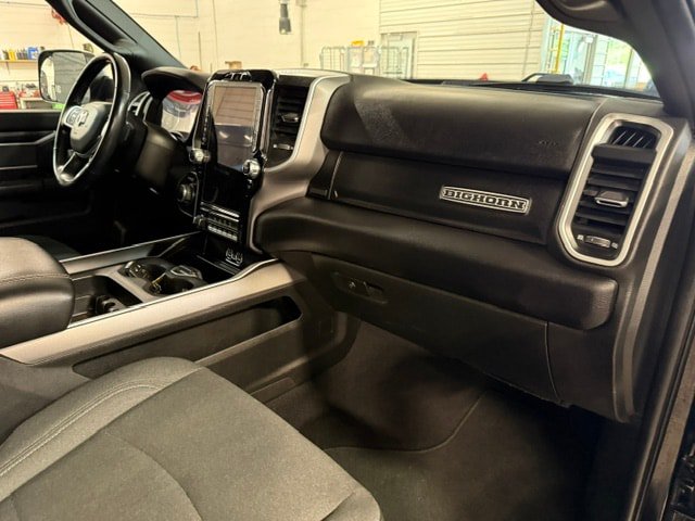 Used 2022 RAM 2500 Big Horn w/ Level C Equiment Group AWD/4WD image 9