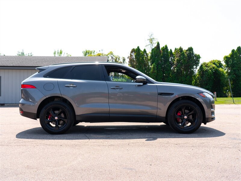 Used 2019 Jaguar F-PACE Prestige AWD/4WD image 4