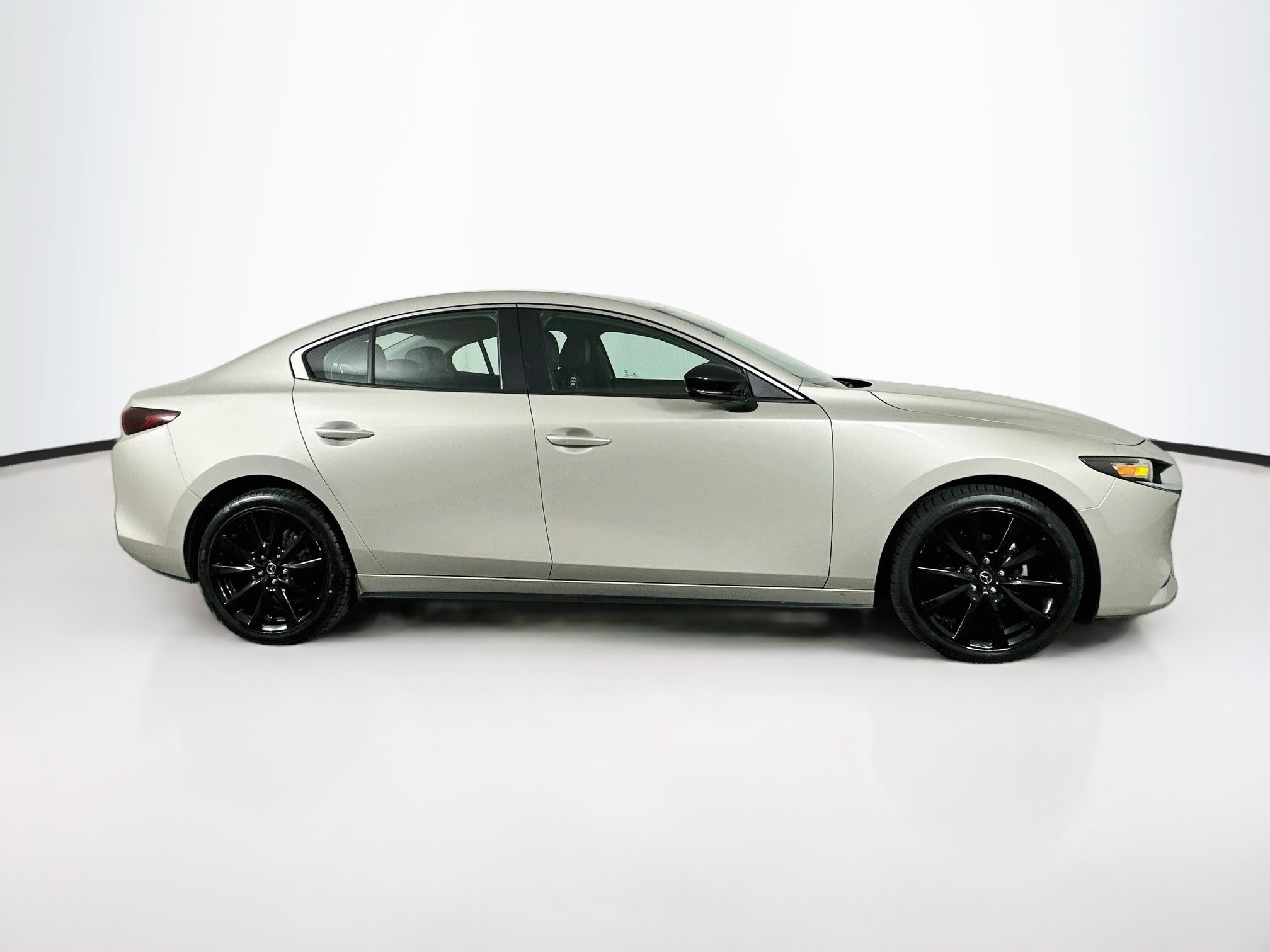 Used 2025 MAZDA MAZDA3 s FWD image 10