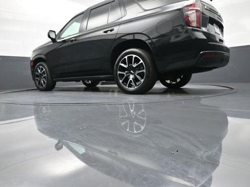 Used 2022 Chevrolet Tahoe RST w/ Luxury Package AWD/4WD image 35