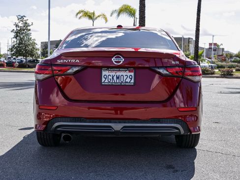 Used 2023 Nissan Sentra SR w/ SR Premium Package image 6