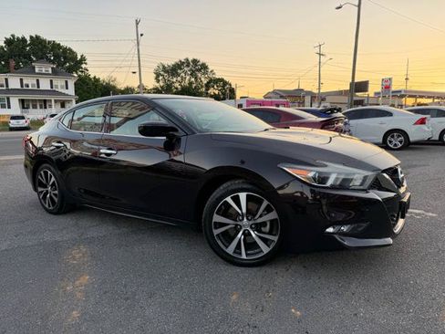 Used 2016 Nissan Maxima 3.5 S FWD image 2