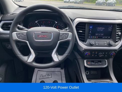 Certified 2023 GMC Acadia SLE w/ Driver Convenience Package AWD/4WD image 8