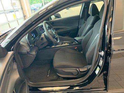 New 2026 Hyundai Elantra Sport FWD image 3