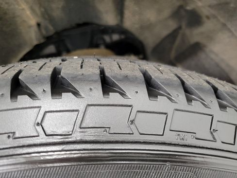 Used 2024 Chevrolet Silverado 1500 LT image 5