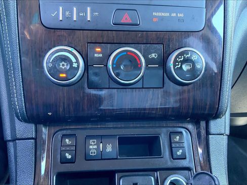 Used 2016 Chevrolet Traverse LT FWD image 32