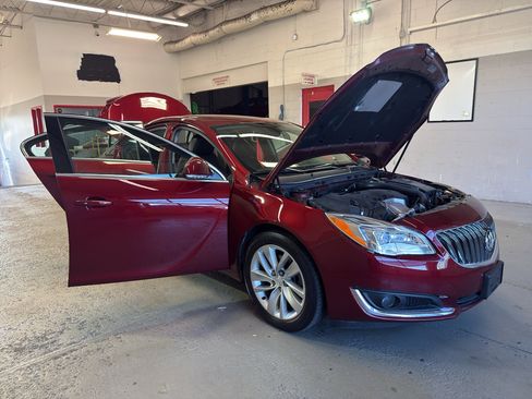 Used 2016 Buick Regal Premium FWD image 7