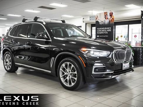Used 2019 BMW X5 xDrive40i w/ Premium Package 2 AWD/4WD image 1