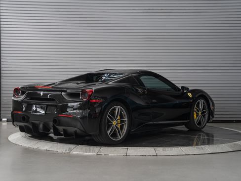 Used 2016 Ferrari 488 Spider RWD image 12