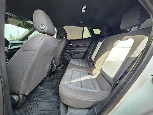 Certified 2024 Chevrolet Trax RS w/ Driver Confidence Package image 27