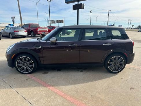 Used 2018 MINI Cooper Clubman w/ Cold Weather Package image 5