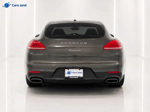 Used 2015 Porsche Panamera image 4