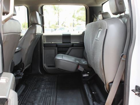 Used 2017 Ford F450 XL w/ Power Equipment Group image 34